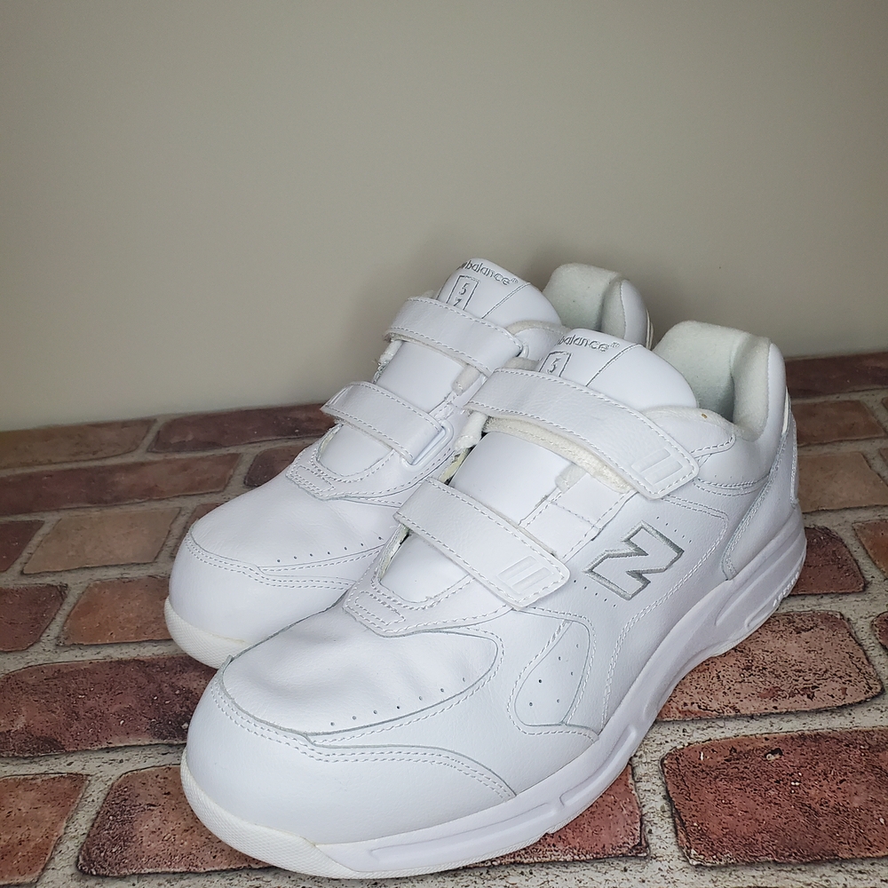 New Balance Men's 575 White Leather Walking Shoes Velcro